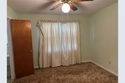 5574 Laurel Lane NW, Lilburn, GA 30047 - Photo 33