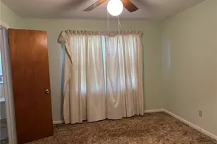 5574 Laurel Ln NW, Lilburn, GA 30047 - Photo 33