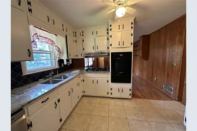 5574 Laurel Lane NW, Lilburn, GA 30047 - Photo 25