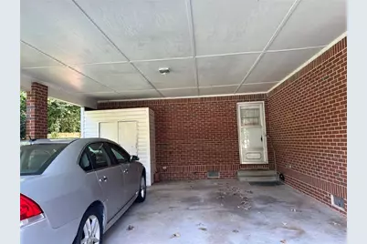 5574 Laurel Lane NW, Lilburn, GA 30047 - Photo 15