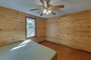 910 Hells Hollow Rd, Blue Ridge, GA 30513 - Photo 19