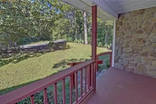 910 Hells Hollow Rd, Blue Ridge, GA 30513 - Photo 3