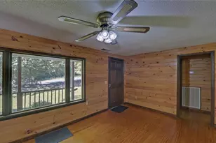 910 Hells Hollow Rd, Blue Ridge, GA 30513 - Photo 7
