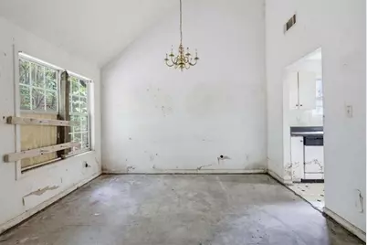 4425 Chestnut Lake Avenue, Lithonia, GA 30038 - Photo 11