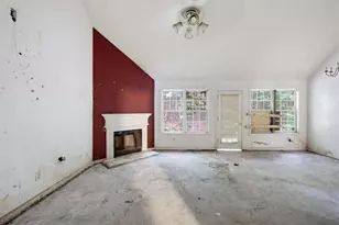 4425 Chestnut Lake Ave, Lithonia, GA 30038 - Photo 9