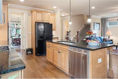 530 Willow Oak Way, Roswell, GA 30076 - Photo 17