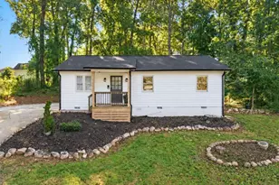 881 Brighton Dr, Lawrenceville, GA 30043 - Photo 1