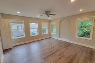 908 Upland Ives Dr, Buford, GA 30518 - Photo 29