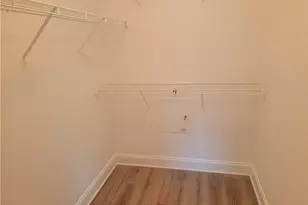 908 Upland Ives Dr, Buford, GA 30518 - Photo 15