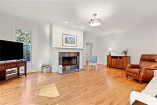 884 Fairway Dr, Monroe, GA 30655 - Photo 7