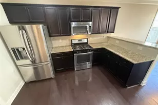 5085 Breezewood Cir, Alpharetta, GA 30004 - Photo 3