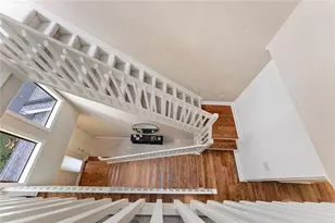 18 Basswood Circle, Sandy Springs, GA 30328 - Photo 15