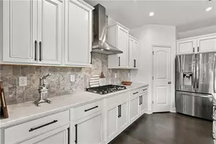 147 Michigan Cir, Hoschton, GA 30548 - Photo 17