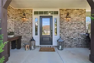 147 Michigan Cir, Hoschton, GA 30548 - Photo 5