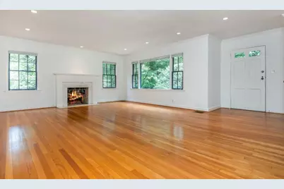 2320 Lavista Road NE, Atlanta, GA 30329 - Photo 5