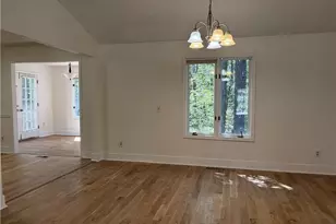4499 Browning Ct NE, Marietta, GA 30066 - Photo 5