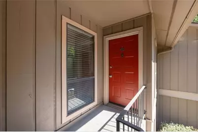 8740 Roswell Road #6D, Sandy Springs, GA 30350 - Photo 3