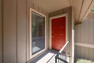8740 Roswell Rd, Sandy Springs, GA 30350 - Photo 3