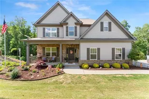 176 Whelchell Valley Dr, Dawsonville, GA 30534 - Photo 1