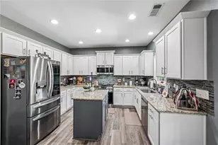 337 Meadowcrest Cir, Canton, GA 30115 - Photo 27