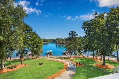 6400 Lakeview Drive, Buford, GA 30518 - Photo 21