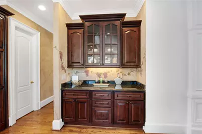 6400 Lakeview Drive, Buford, GA 30518 - Photo 17