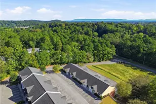 406 Waterford Dr, Calhoun, GA 30701 - Photo 11
