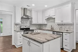 1761 Canton Hills Cir, Marietta, GA 30062 - Photo 5