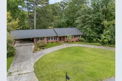 2433 Kingscliff Drive NE, Atlanta, GA 30345 - Photo 3