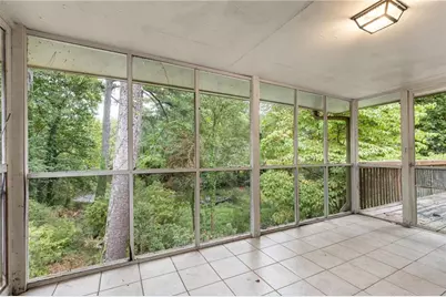 2433 Kingscliff Drive NE, Atlanta, GA 30345 - Photo 17