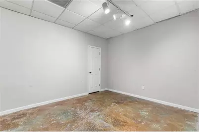 2433 Kingscliff Drive NE, Atlanta, GA 30345 - Photo 31