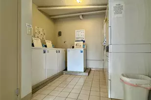 2285 Peachtree Rd NE, Atlanta, GA 30309 - Photo 29