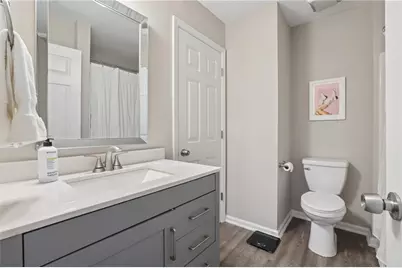 7810 Saint Charles Square, Roswell, GA 30075 - Photo 15