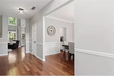 575 Kingsport Drive, Roswell, GA 30076 - Photo 7