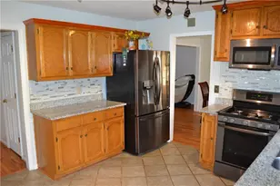 1530 N Milford Creek Ln SW, Marietta, GA 30008 - Photo 7
