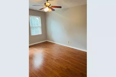 252 Mill Creek Pl, Roswell, GA 30076 - Photo 11