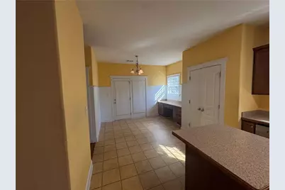 404 Park Place, Fairburn, GA 30213 - Photo 5