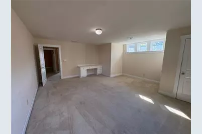404 Park Place, Fairburn, GA 30213 - Photo 11