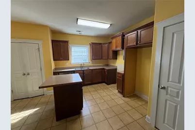 404 Park Place, Fairburn, GA 30213 - Photo 3