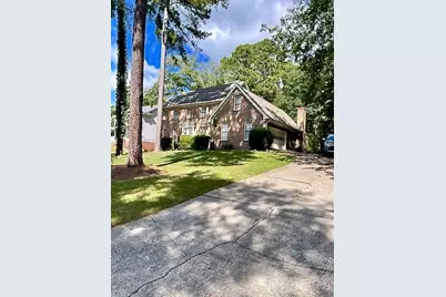 5160 Shadow Path Lane SW, Lilburn, GA 30047 - Photo 3
