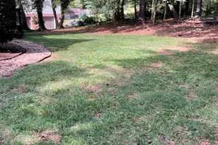 5160 Shadow Path Ln SW, Lilburn, GA 30047 - Photo 5