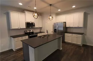 5412 Falling Branch Ct, Flowery Branch, GA 30542 - Photo 7