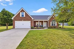 24 Feldspar Dr, Jefferson, GA 30549 - Photo 5