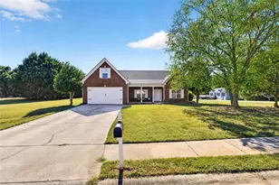 24 Feldspar Dr, Jefferson, GA 30549 - Photo 3