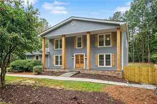 1498 Meadowcreek Ct, Dunwoody, GA 30338 - Photo 1