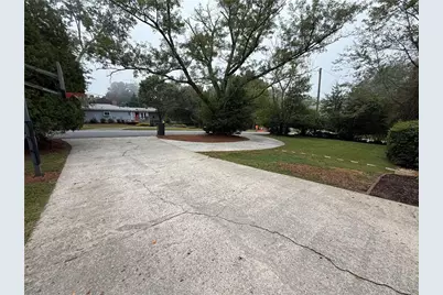 1498 Meadowcreek Court, Dunwoody, GA 30338 - Photo 47