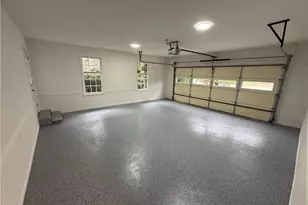 1498 Meadowcreek Ct, Dunwoody, GA 30338 - Photo 49
