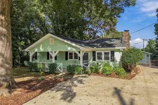 6003 Lake Lanier Heights Rd, Buford, GA 30518 - Photo 1