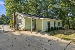 6003 Lake Lanier Heights Rd, Buford, GA 30518 - Photo 29