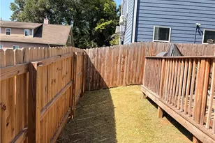 407 Rockwell St SW, Atlanta, GA 30310 - Photo 3
